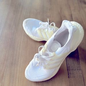 Adidas Ultra Boost women’s
